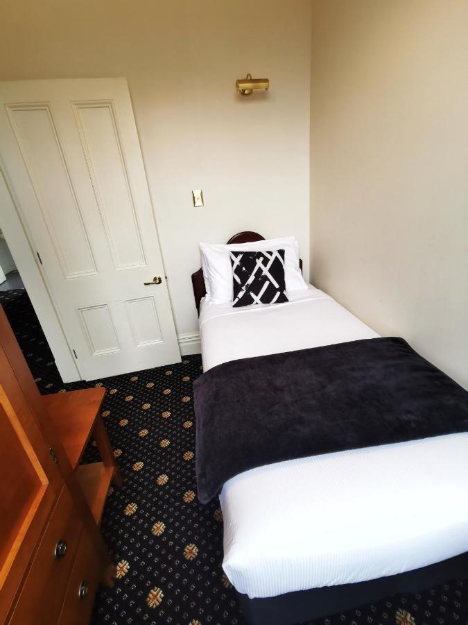 Highland House Boutique Hotel Dunedin Esterno foto