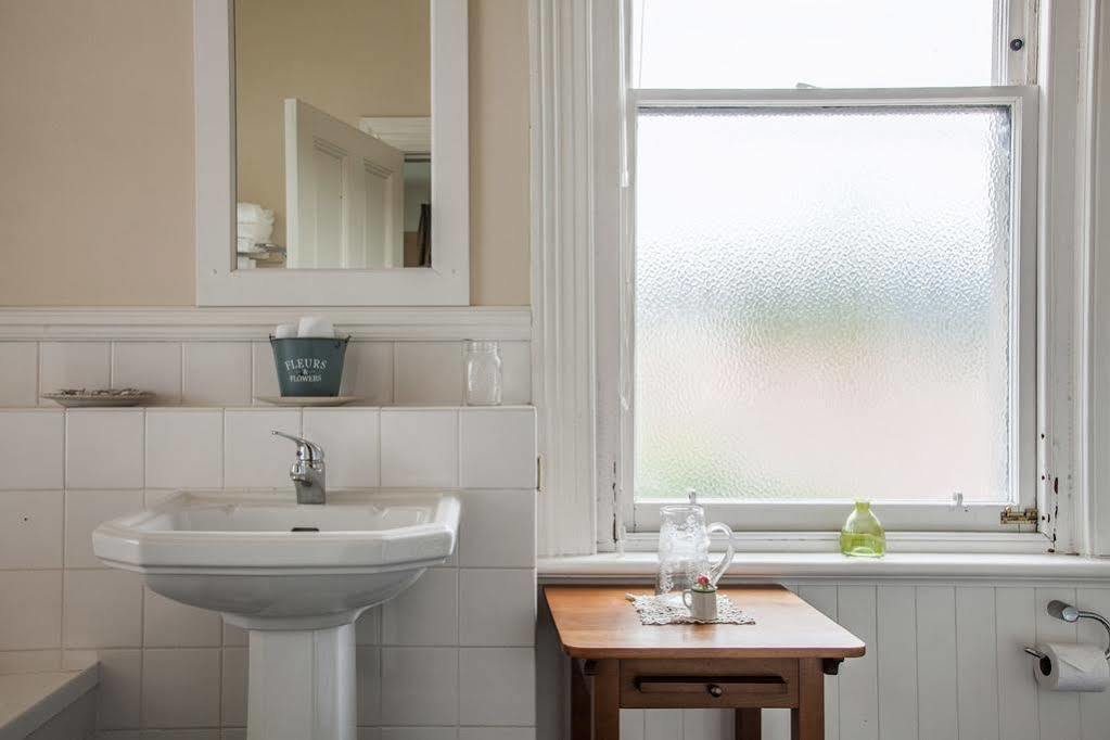Highland House Boutique Hotel Dunedin Esterno foto