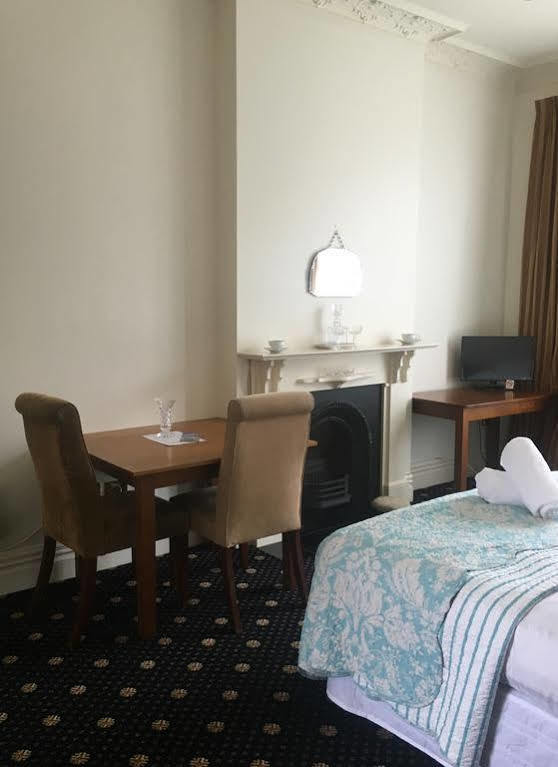 Highland House Boutique Hotel Dunedin Esterno foto